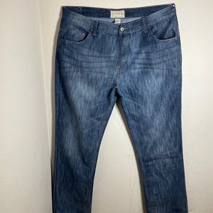 Alexander Julian Jeans!!! Size 40X32